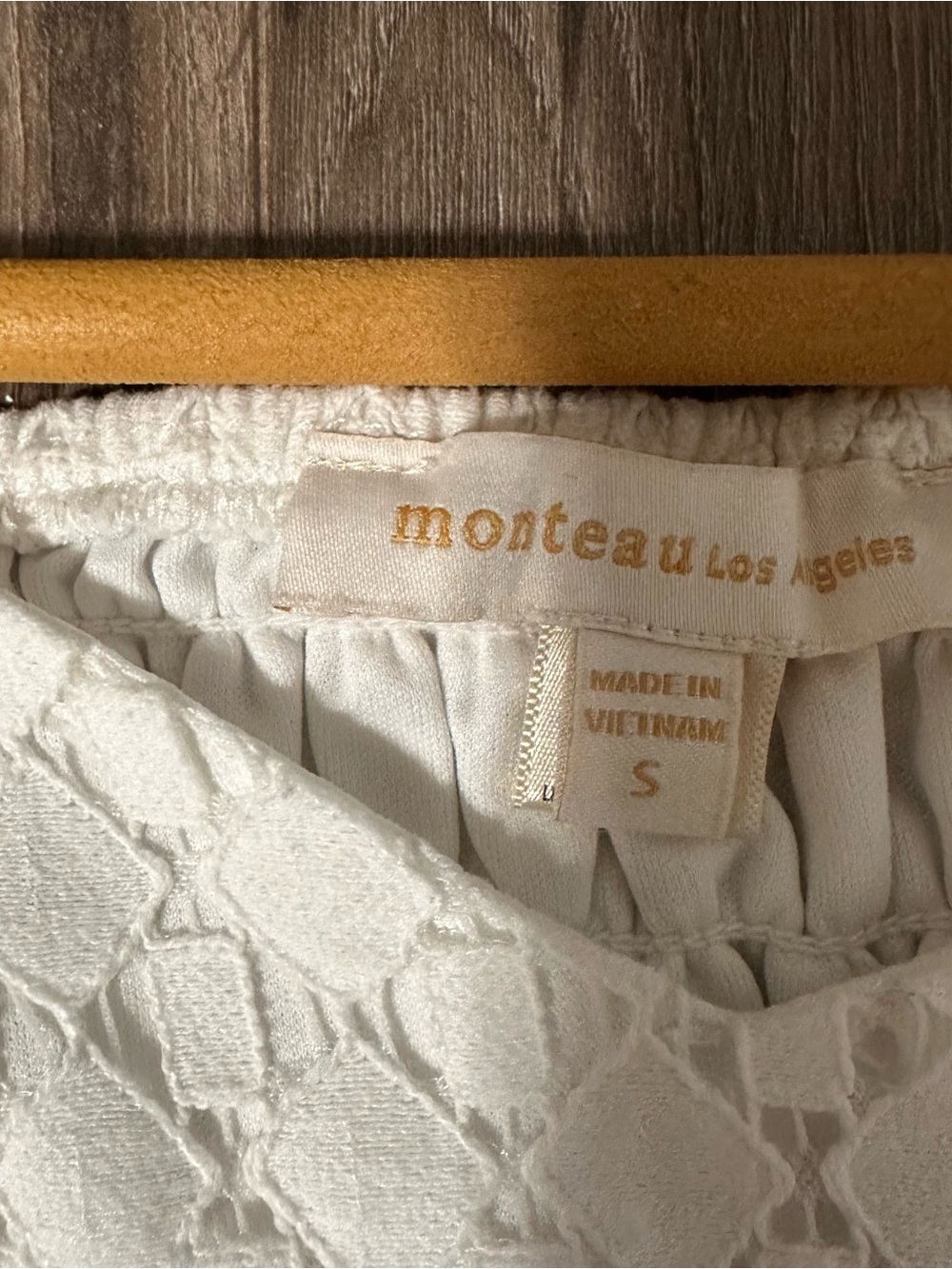 Monteau LA White Cropped Puff Sleeve Top - Picture 3 of 6